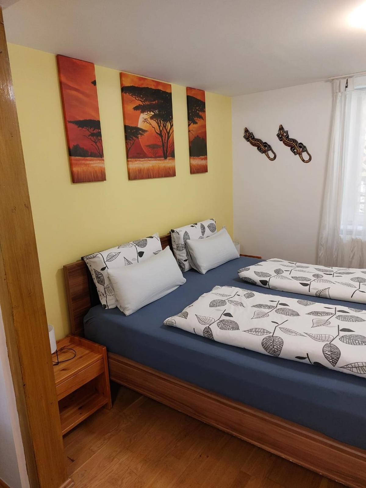 Schwabenstuben Doppelzimmer 梅尔斯堡 外观 照片